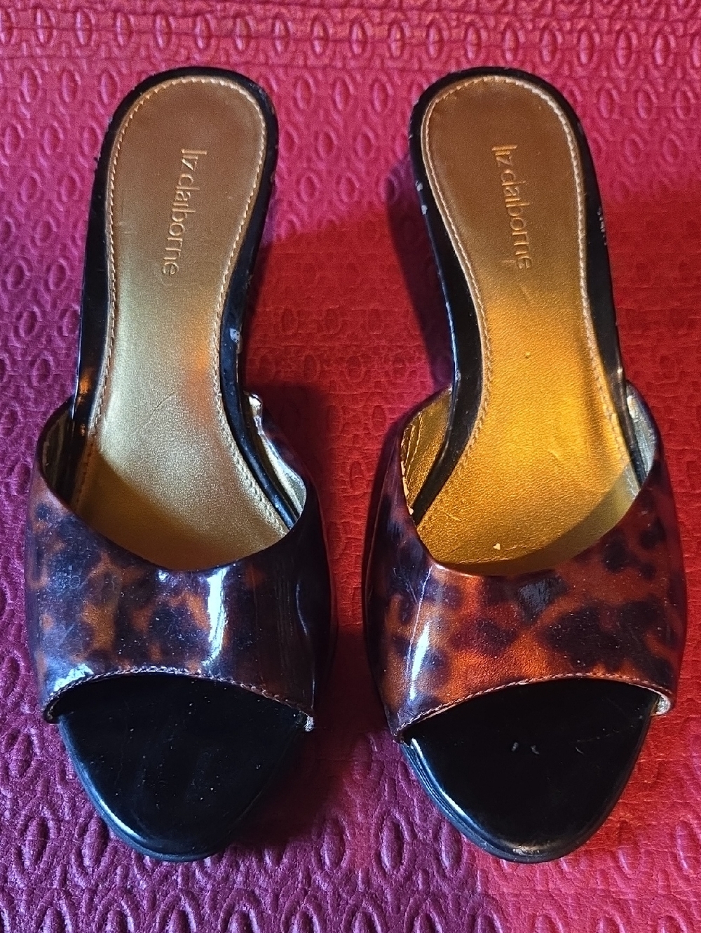 Liz Claiborne Brown Tortoiseshell Slide Mules